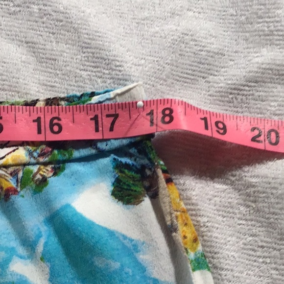 CHICO’S plus size capris - Picture 4 of 9